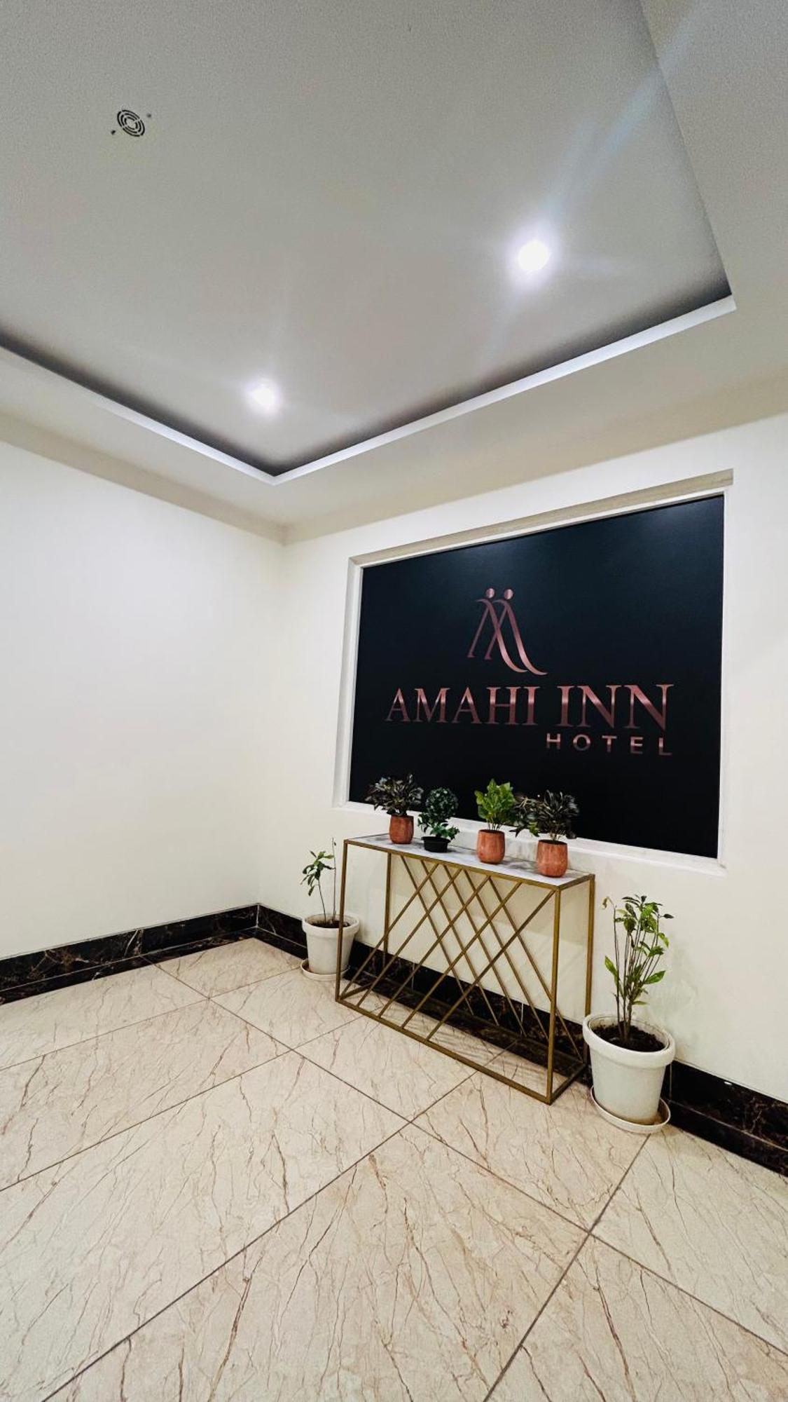 Amahi Inn Gurgaon Ngoại thất bức ảnh